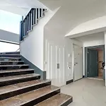 Villa De Oezel Muestakil Havuzlu, Plaja Yakin Luex